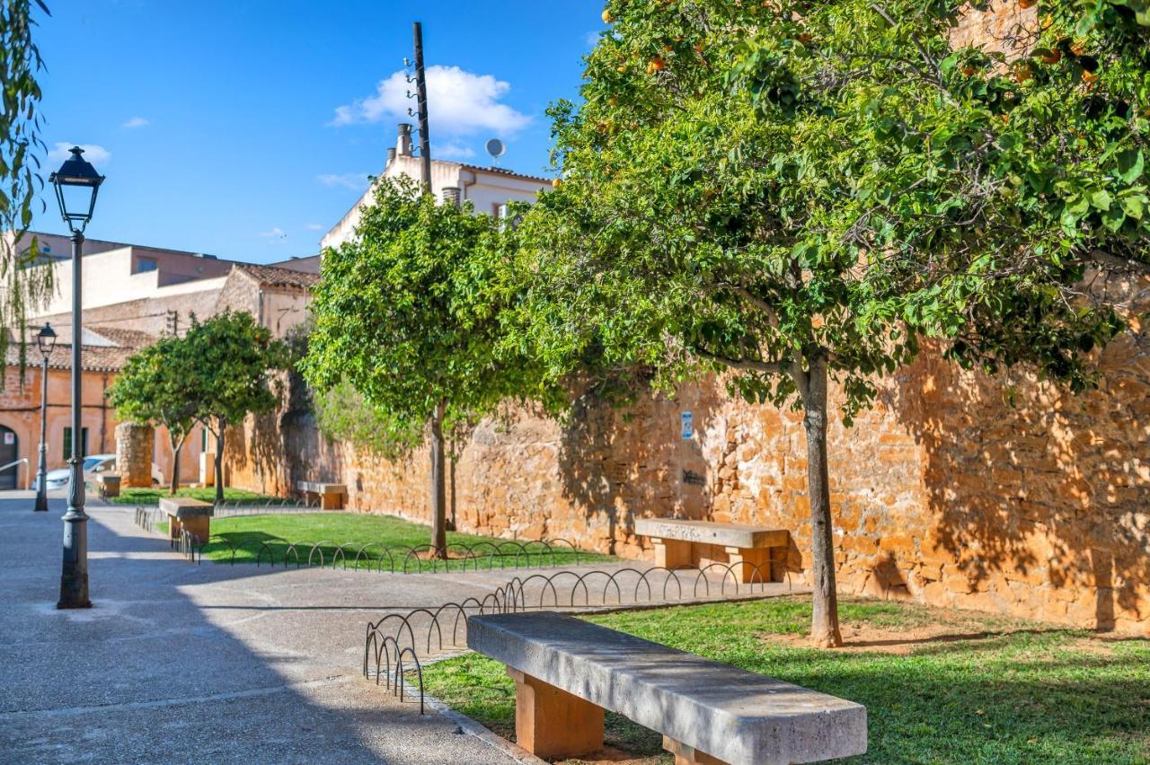 Charmantes Und Modernes Stadthaus Casa Corazon Сантаньи Экстерьер фото